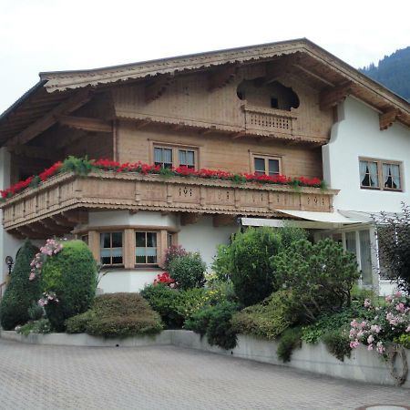 Apartment Martina Ramsau im Zillertal Dış mekan fotoğraf